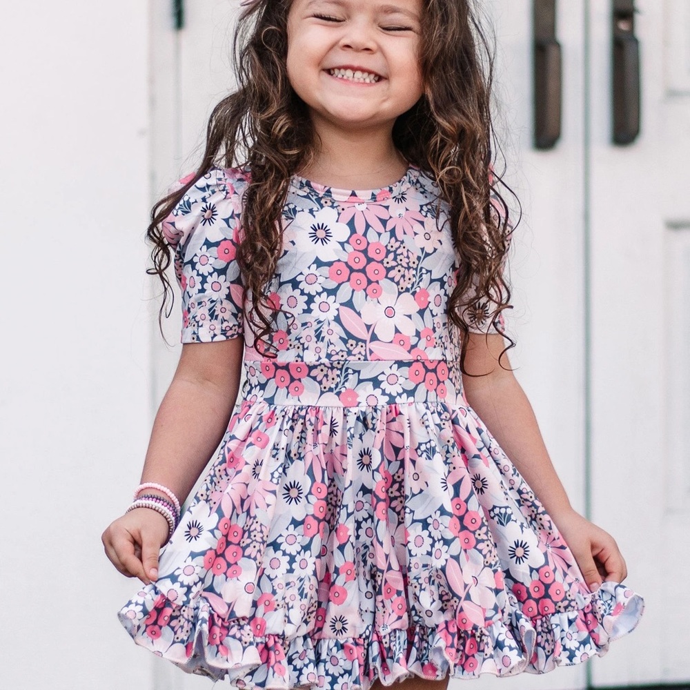 New! Girls Dress S.3